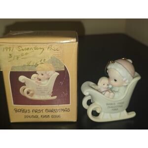 Enesco Precious Moments Babys First Christmas 1988 Ornament Special 520241